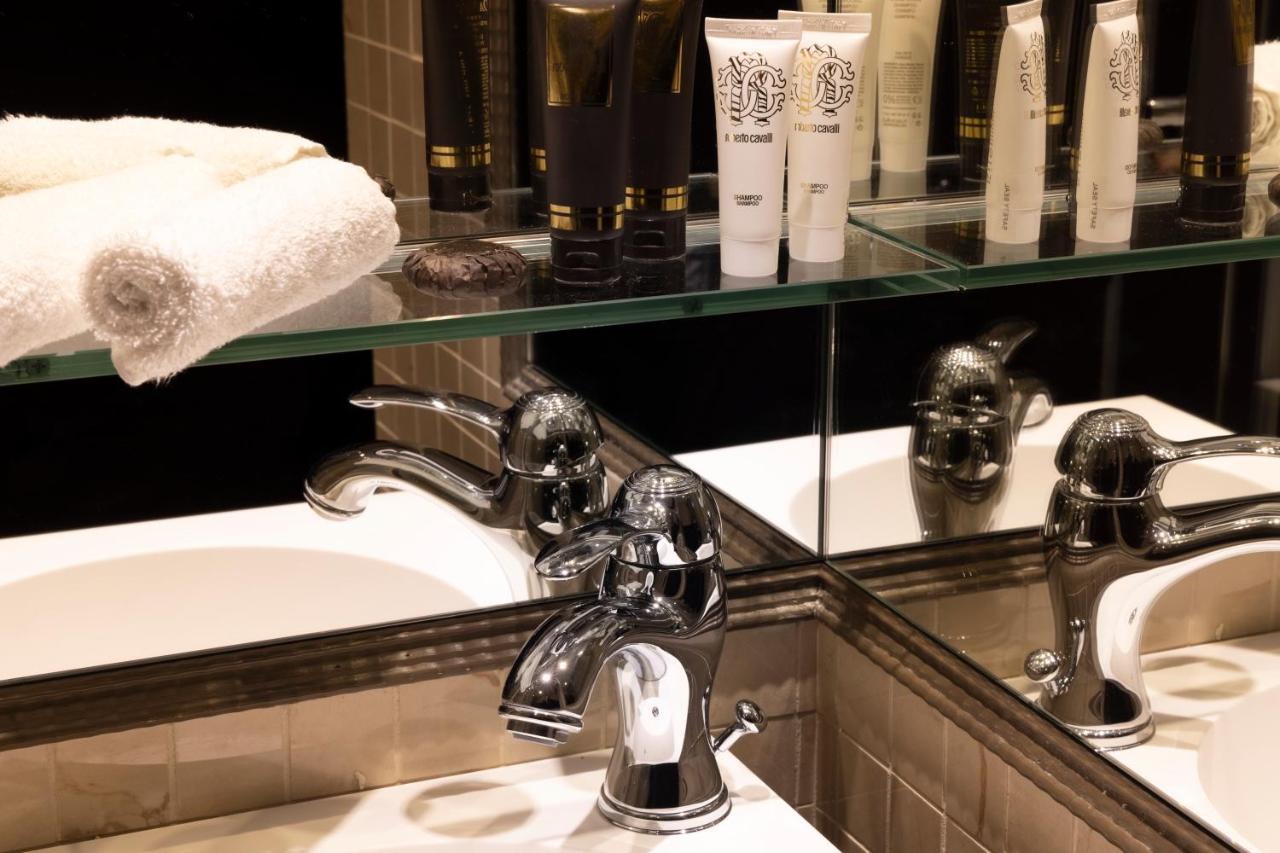 Hotel Vinci Due & Spa Paris Bagian luar foto